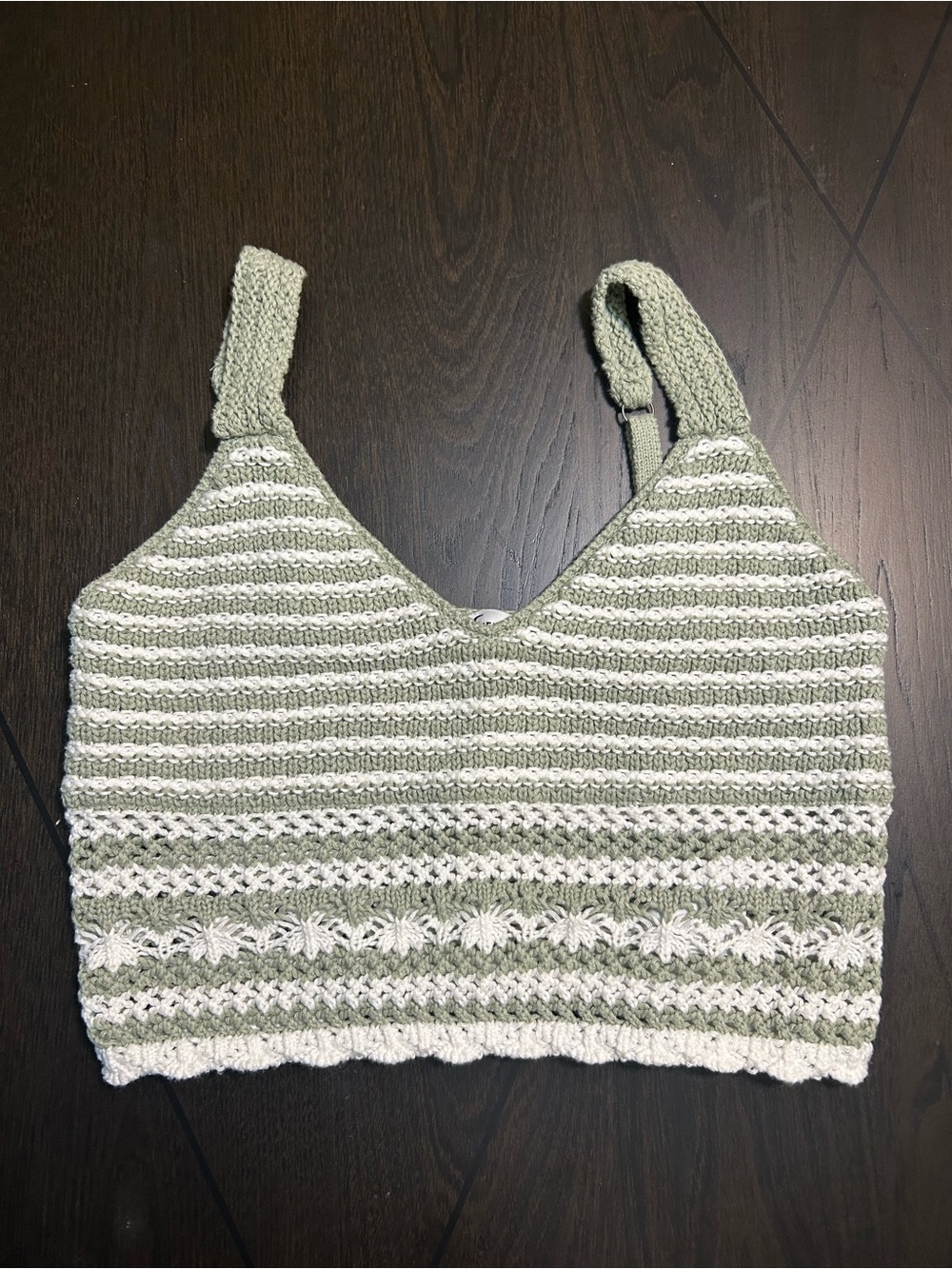 Hollister Olive Green & White Striped Crochet Crop Tank - Picture 7 of 11